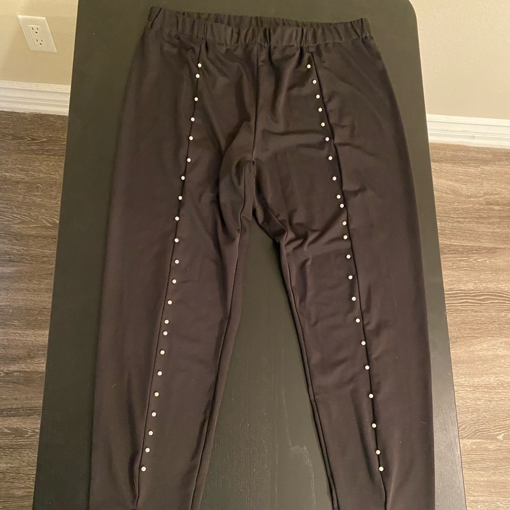 BLOOMCHIC Black Pants w/ pearl beads size 14 (XL)